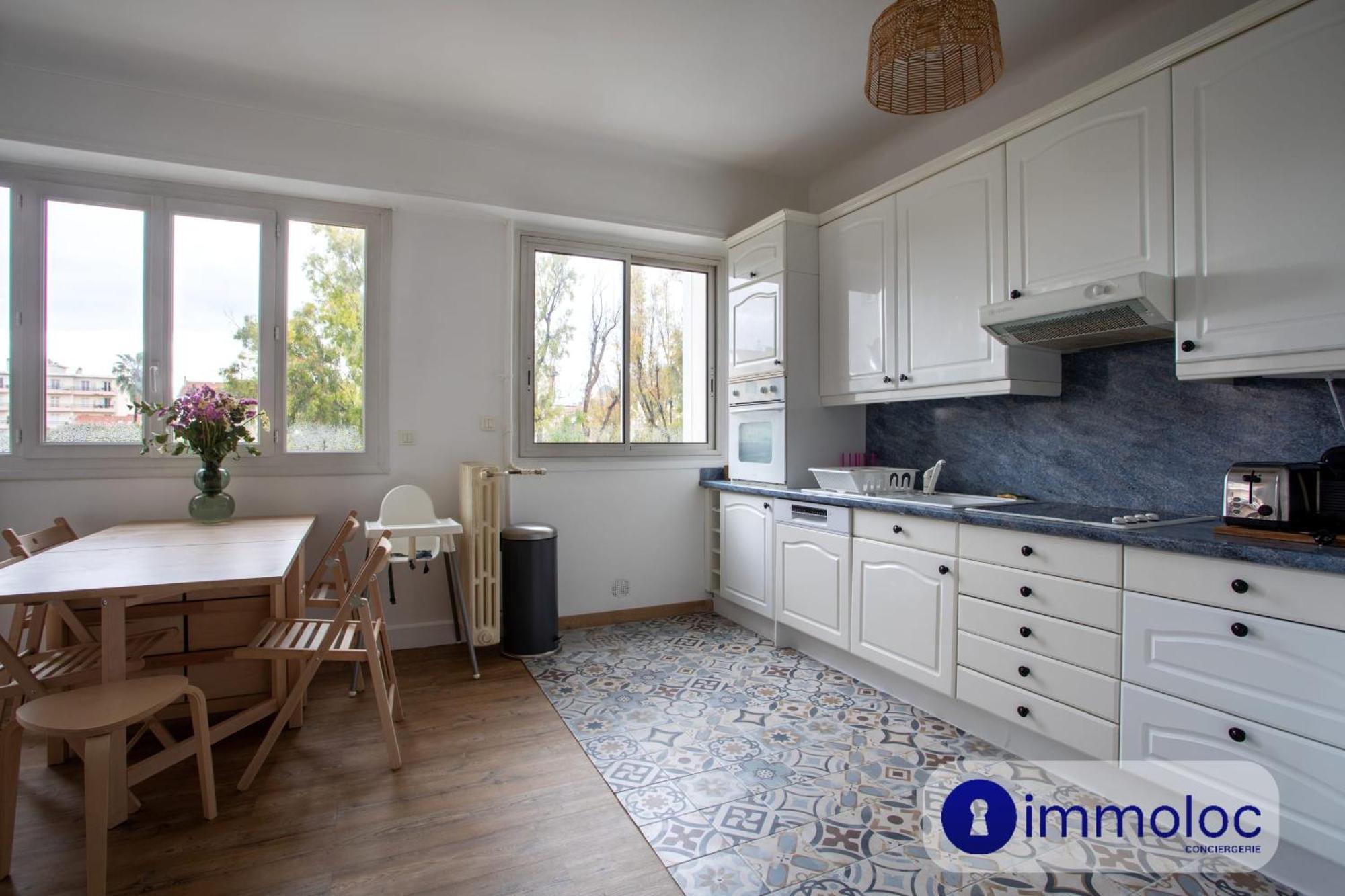 With Air Conditioning Liberation Apartment Nizza
